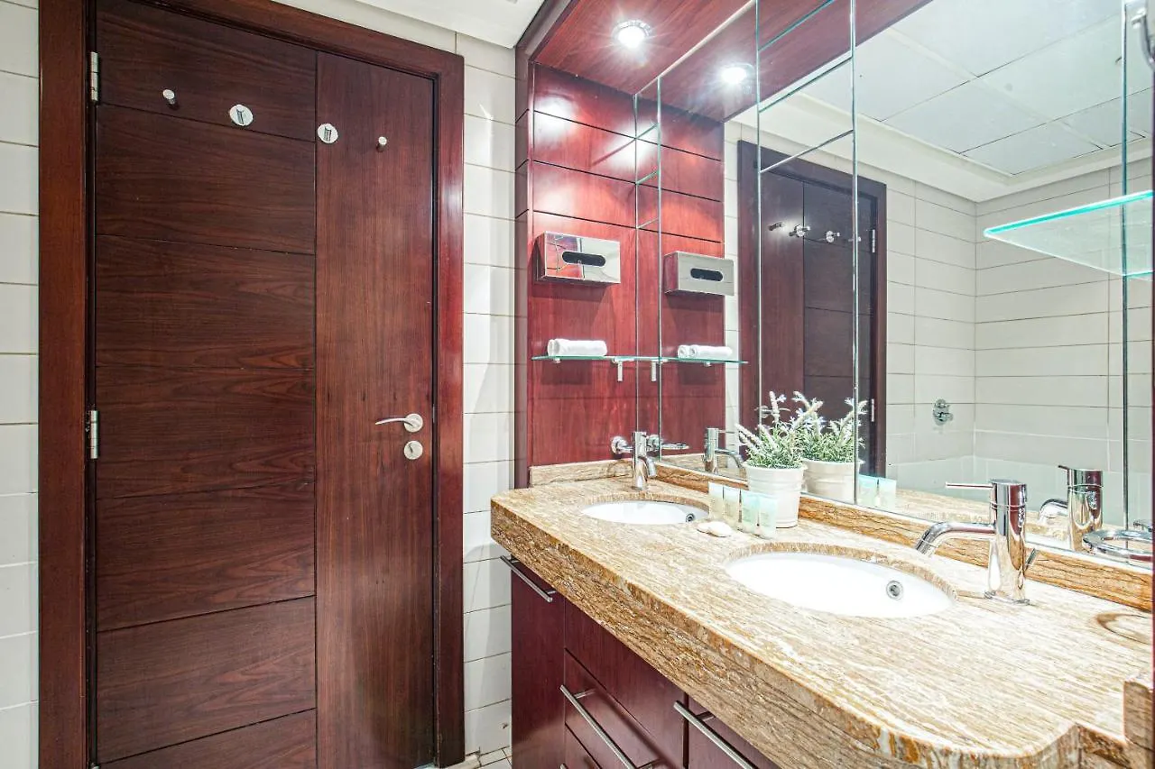 Stay Holiday Homes By Al Ghurair - Burj Views - Downtown - 迪拜 公寓