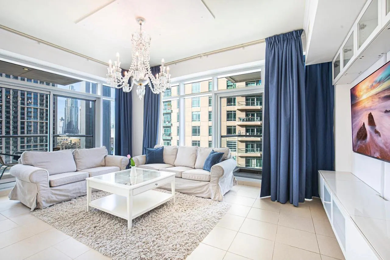 Stay Holiday Homes By Al Ghurair - Burj Views - Downtown - 迪拜