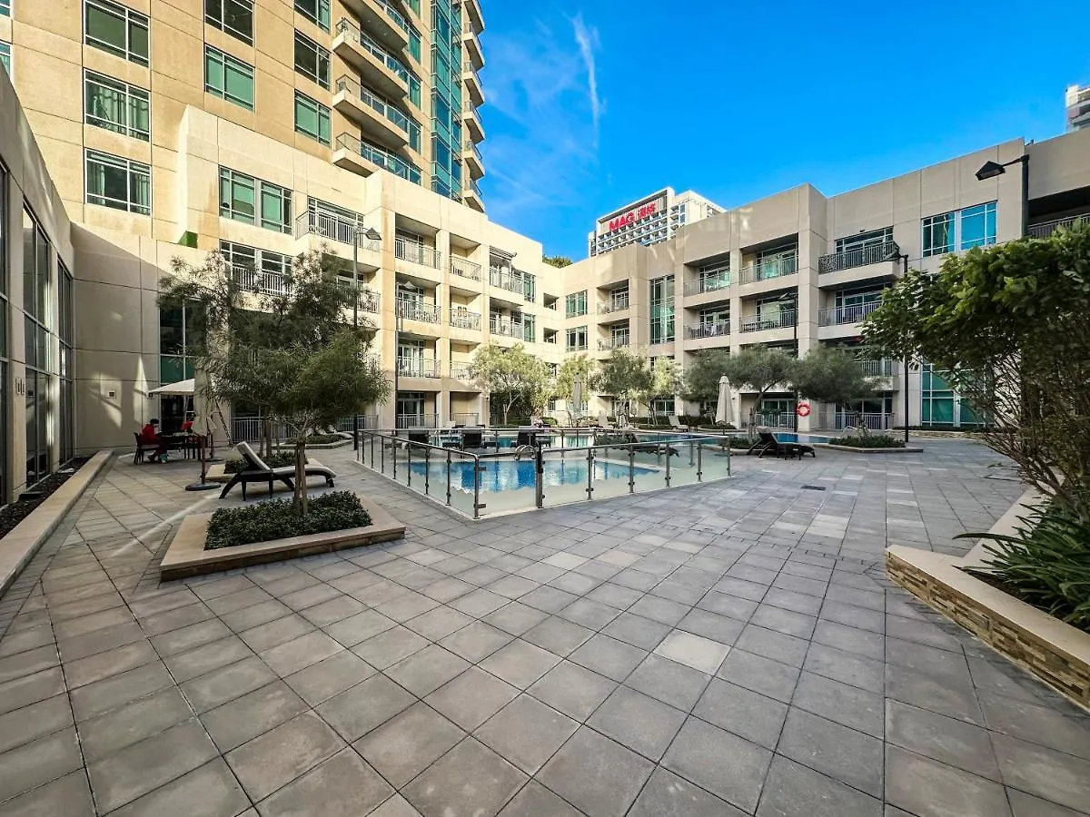 Stay Holiday Homes By Al Ghurair - Burj Views - Downtown - 迪拜 0*,  阿拉伯联合酋长国